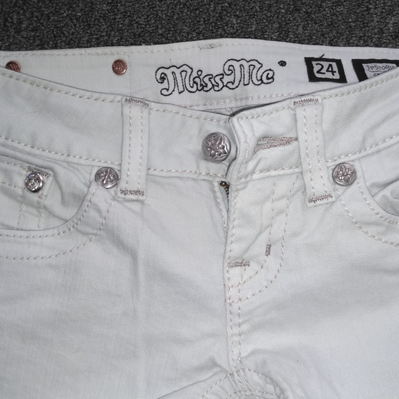 Miss ME Jeans - Picture 2 of 6